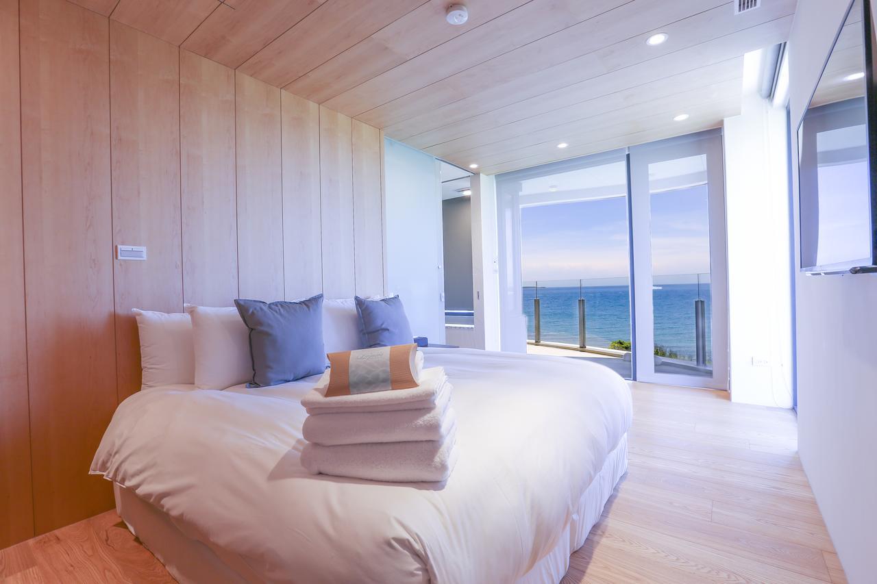 Laguna Villas & Resorts Magong Room photo